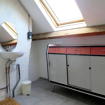 Les Abeilles בית הארחה סן נזאר