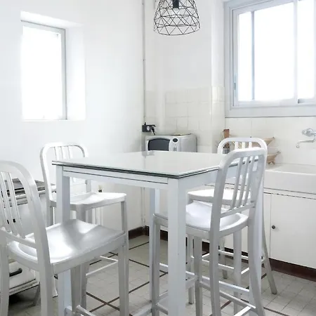 בית הארחה Les Abeilles *