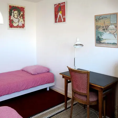 Les Abeilles * סן נזאר